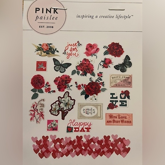 Scrapbooking 7 rolls of washi tape and matching die cut paper pieces NWT - Picture 5 of 7